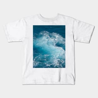 blue sea waves Kids T-Shirt